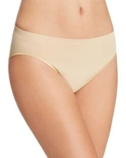 Touch Feeling High-Cut Briefs - Hanro
